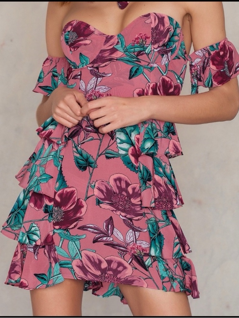 For love and lemons flamenco floral sun dress sundress Size Small floral mini